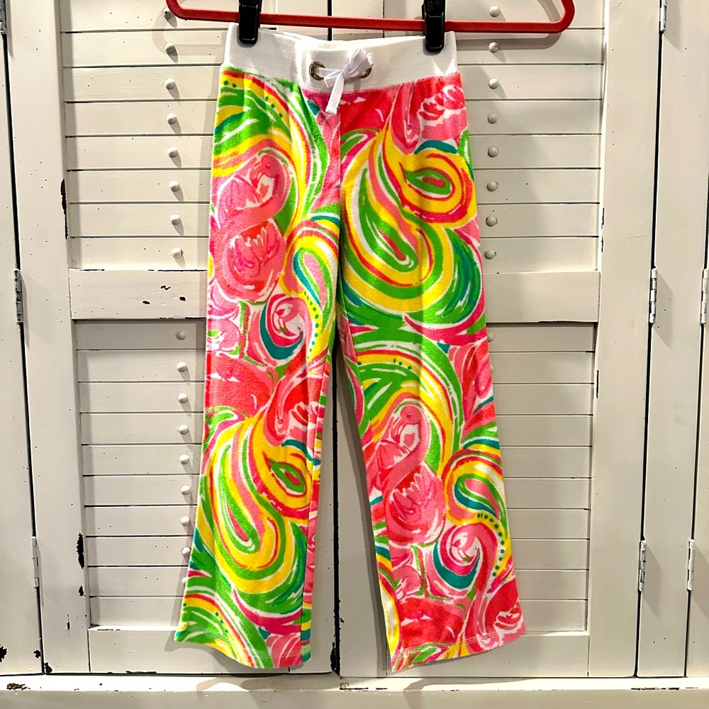 Girls Lilly Pulitzer Pants in All Nighter Flamingo terry cloth size Medium (6-7)